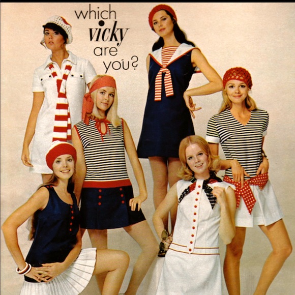Aileen Tops - ▪️SOLD▪️Vintage 70s Striped Nautical T Shirt L
